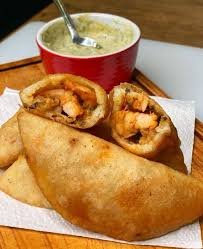 empanadas de camarones